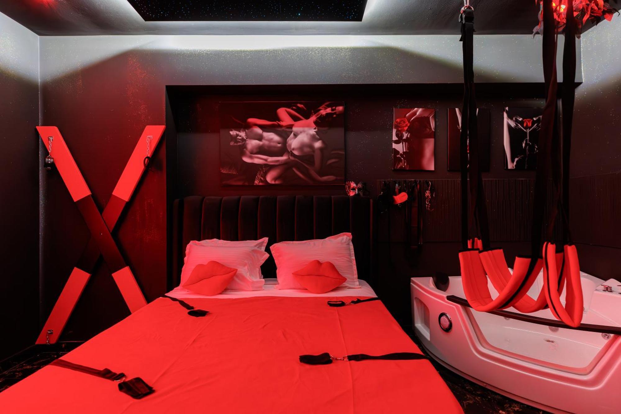 Romeo Nights - Love Rooms - Adults Only Бухарест Экстерьер фото